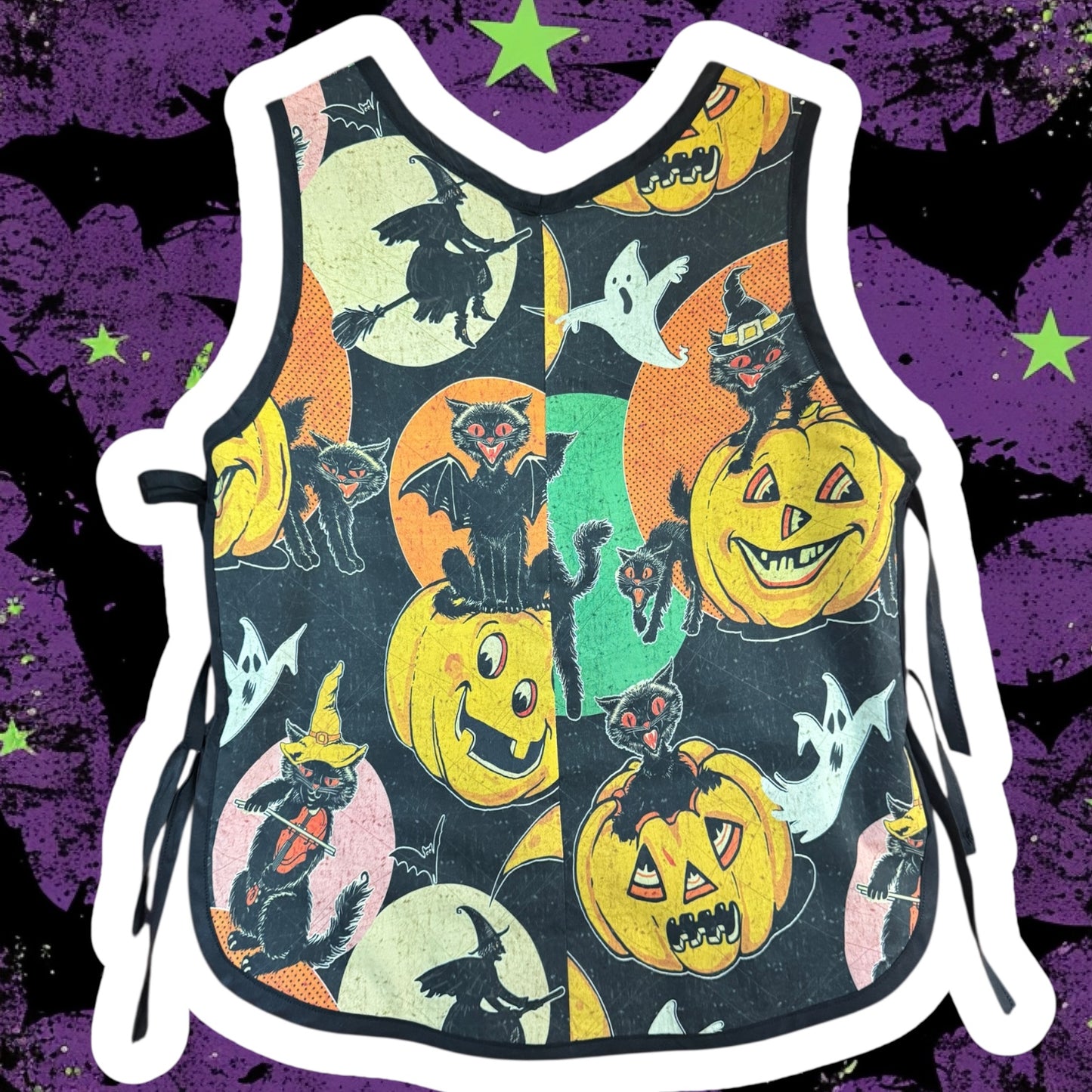 RTS L/XL Apron style side tie mama top