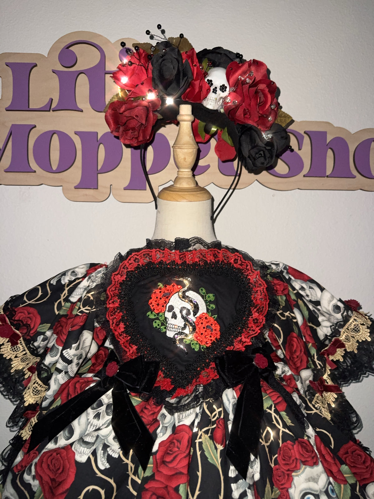 RTS 7/8 Skull and roses Eloise dress with matching head piece
