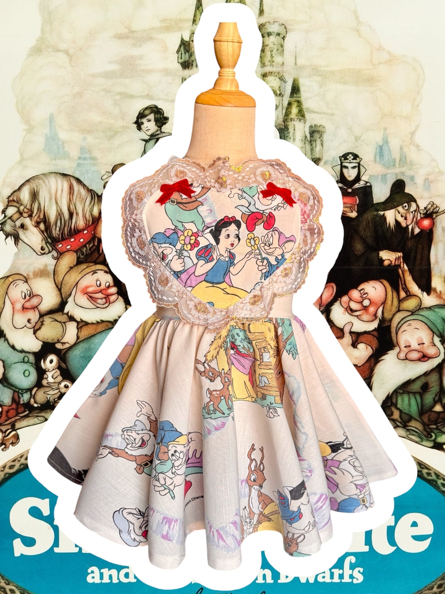 RTS 5/6 Annika Heart Rare VTG Snow White dress