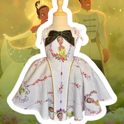 RTS 3/4 Vintage Tiana poofy Ophelia dress