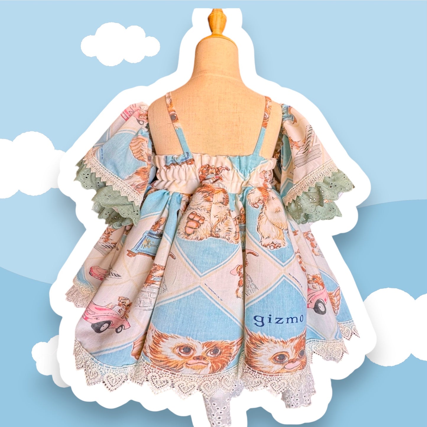 RTS 5/6/7 vintage Gizmo Eloise heart dress