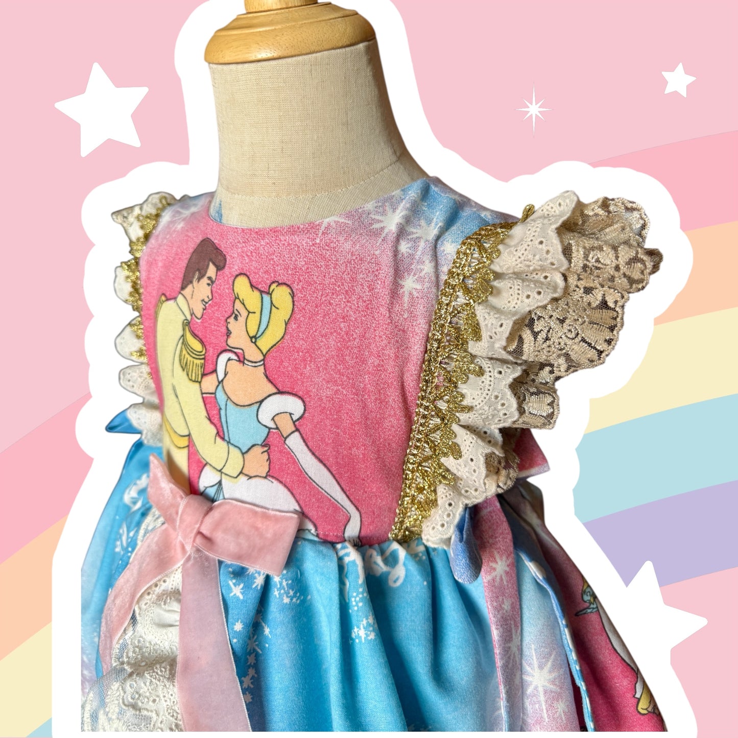 RTS 4/5 Rare vintage Cinderella Emery Pinafore